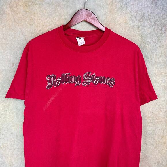 VTG 2005 The Rolling Stones T Shirt Mens Sz M Red Band Music Rock Graphic Y2K - Picture 1 of 8